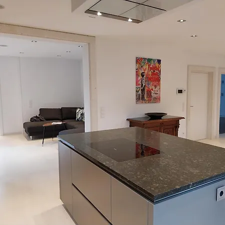 Apartment Living *